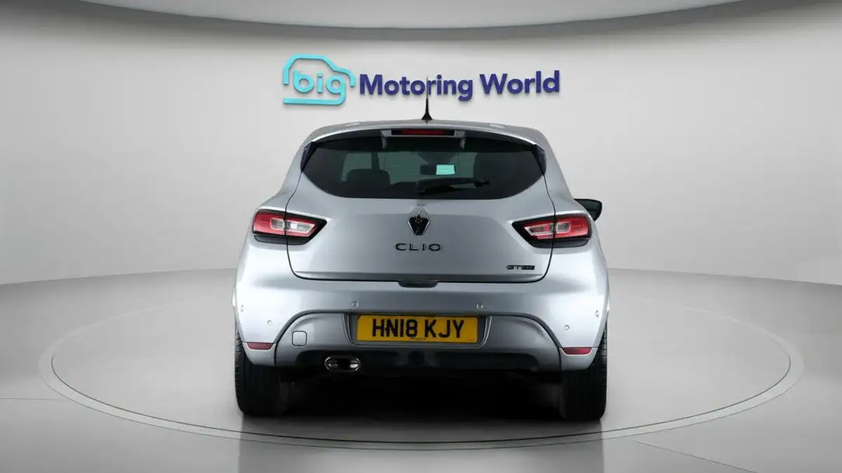 2018-renault-clio-15dci-signature-nav-90bhp-big-6