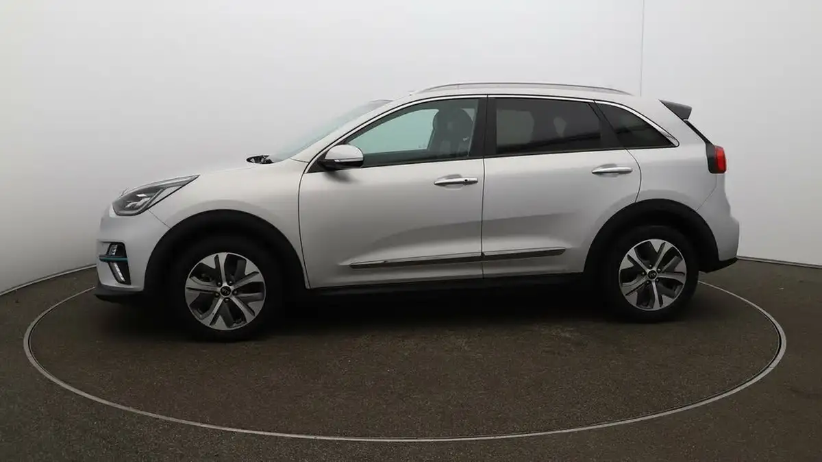 2021-kia-e-niro-ev-4-big-4