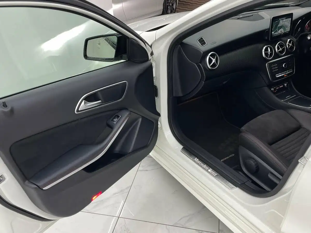 2017-mercedes-benz-a-class-21d-a200d-amg-line-premiumss-7g-dct-big-9