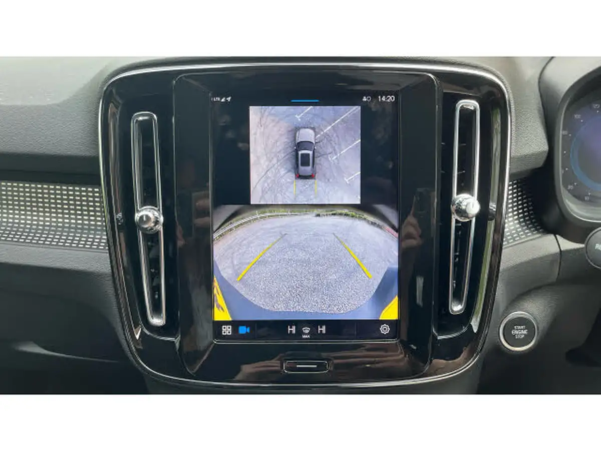 2024-volvo-xc40-20-b3-plus-big-32