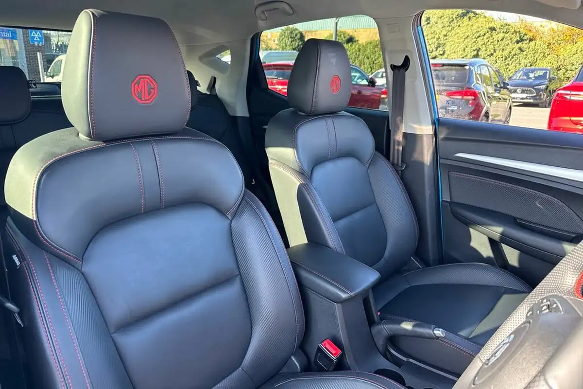 2023-mg-zs-suv-15-vti-tech-exclusive-big-36