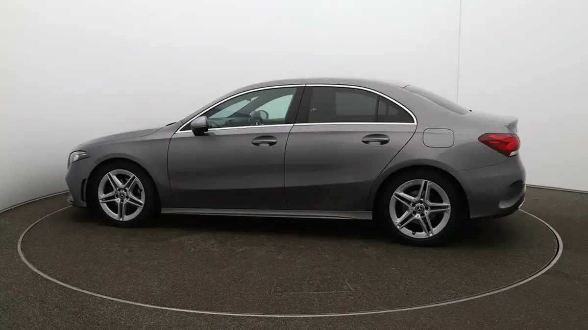 2020-mercedes-benz-a-class-13-a200-amg-line-saloon-4d-7g-dct-big-56