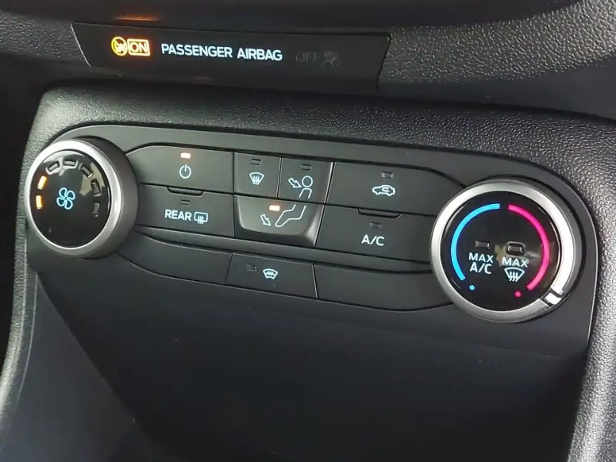 2021-ford-fiesta-10t-st-line-edition-155ps-hybrid-mhev-5d-big-15