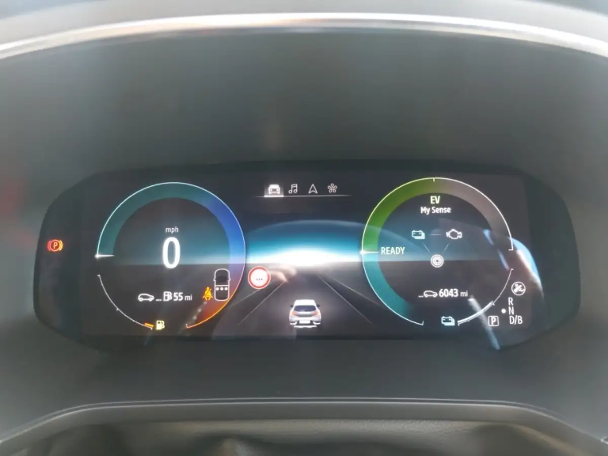 2024-renault-captur-16-e-tech-engineered-145ps-full-big-9