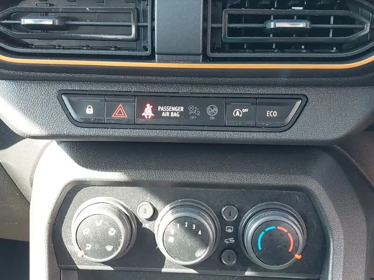 2021-dacia-sandero-stepway-10-tce-essential-90bhp-big-15