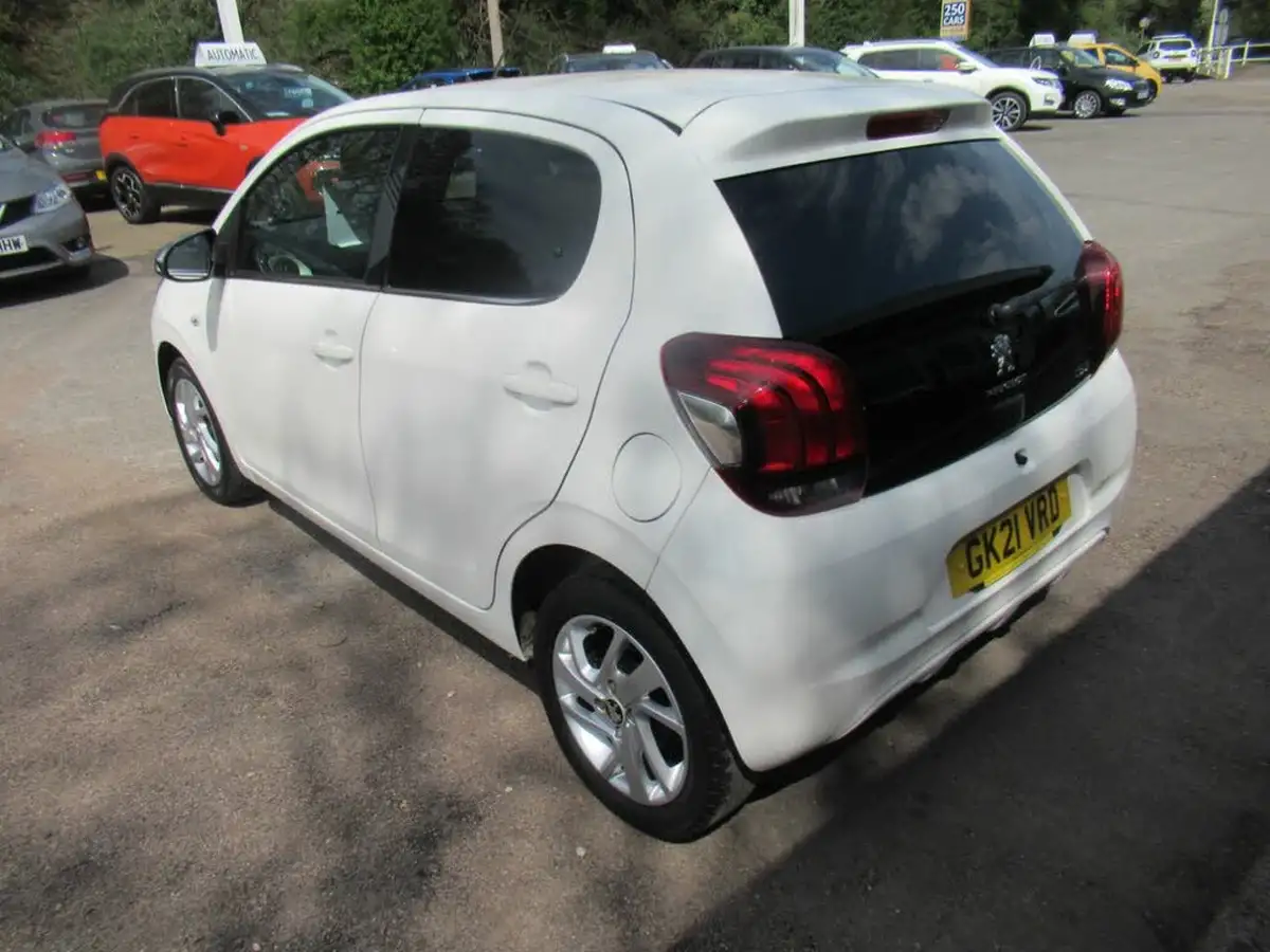 2021-peugeot-108-10-collection-hatchback-big-4