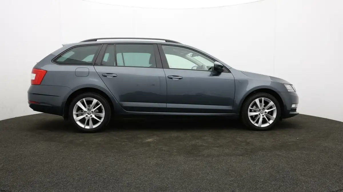 2020-skoda-octavia-15-tsi-se-l-estate-dsg-big-37