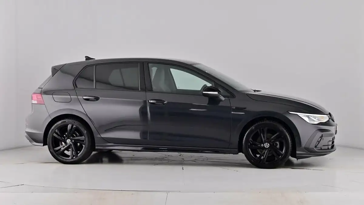 2022-volkswagen-golf-15-tsi-r-line-130ps-hatchback-big-79