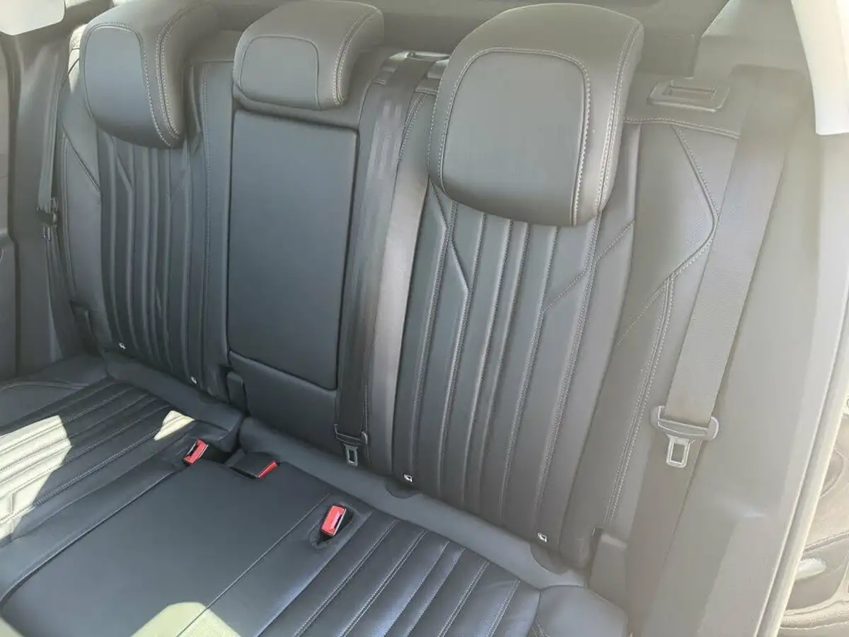 2018-peugeot-3008-suv-12-puretech-allure-eat6-big-29