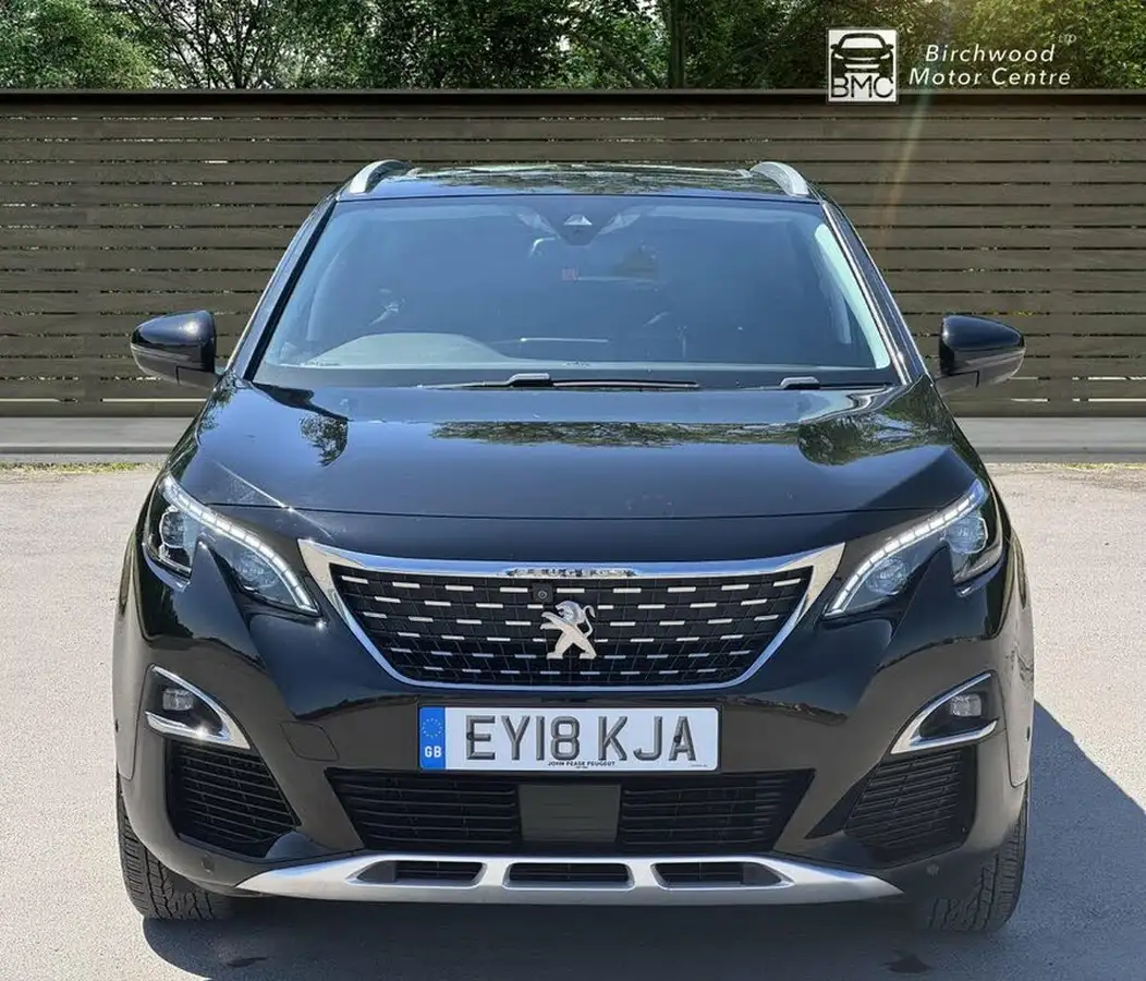 2018-peugeot-3008-suv-12-puretech-allure-eat6-big-1