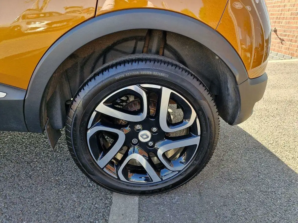 2017-renault-captur-09-tce-dynamique-s-nav-big-7