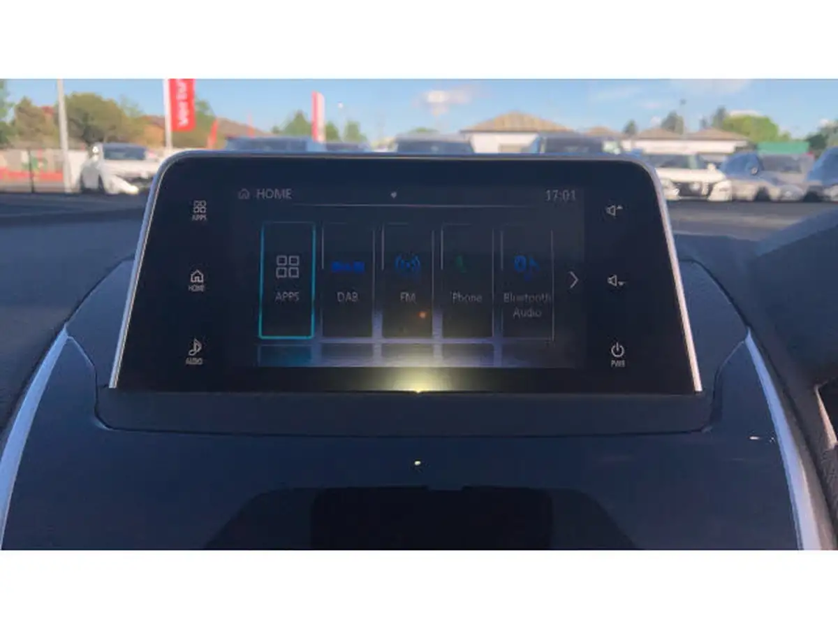 2020-mitsubishi-eclipse-cross-15-black-big-11