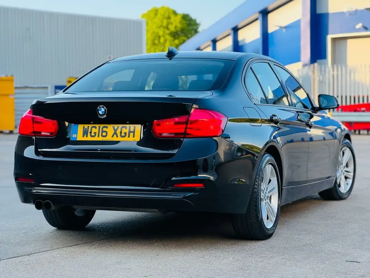 2016-bmw-3-series-20-320i-sport-saloon-4d-auto-big-3