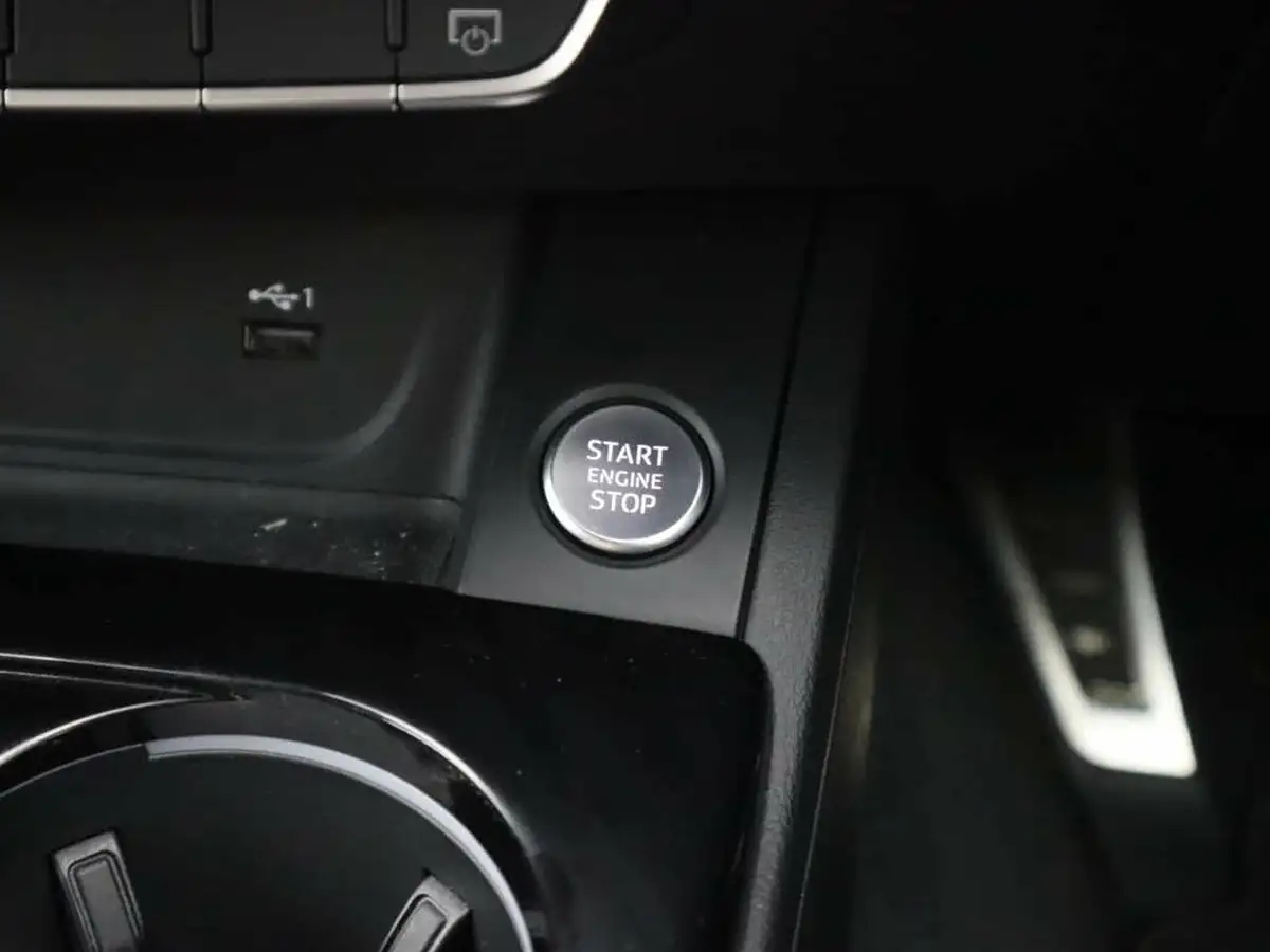 2024-audi-a4-20-35-tfsi-s-line-big-29