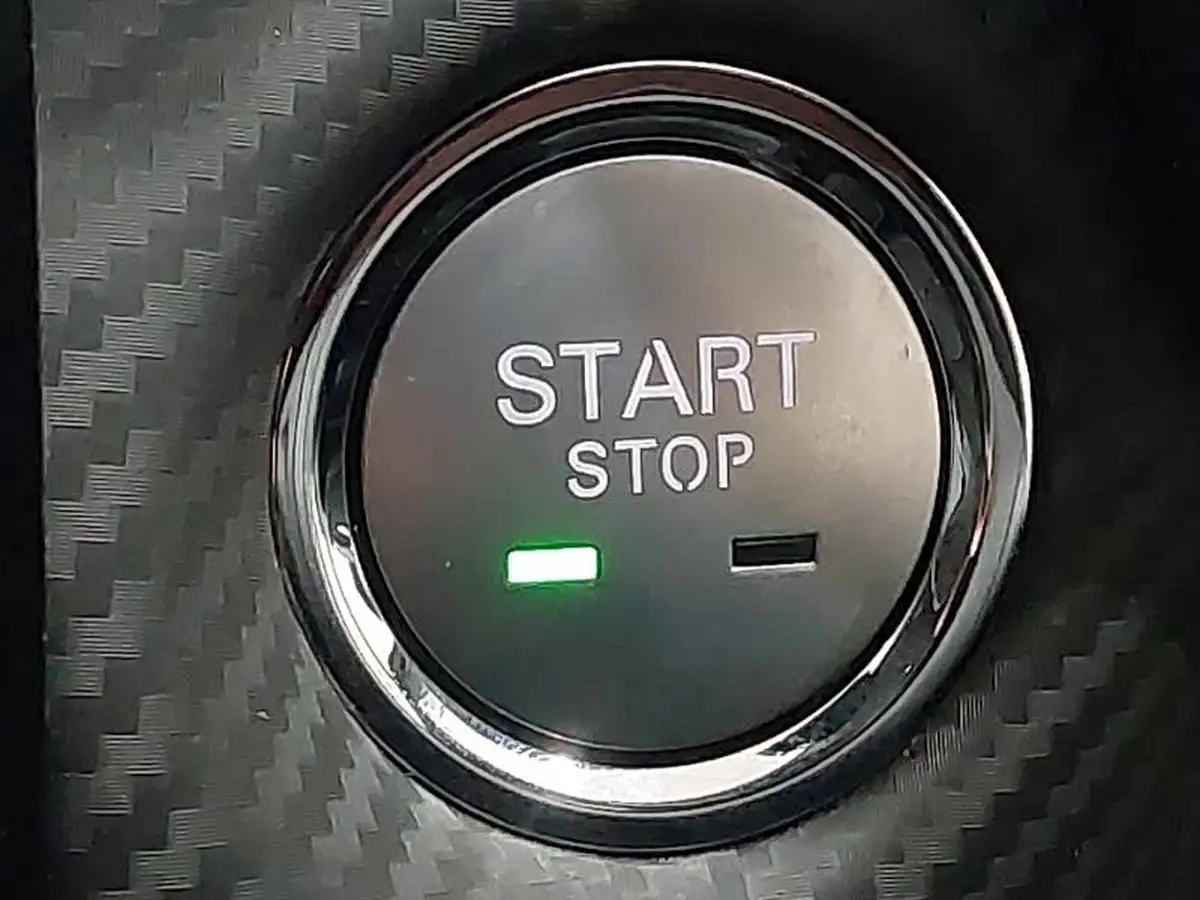 2025-mg-zs-suv-e-trophy-connect-ev-176ps-big-18