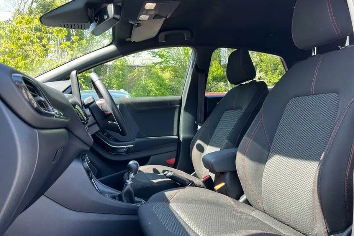 2023-ford-puma-suv-10-st-line-125ps-big-18
