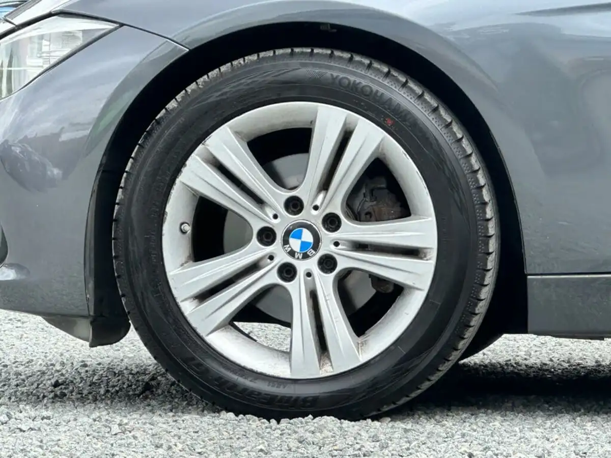 2017-bmw-3-series-15-318i-sport-touring-5d-auto-big-31