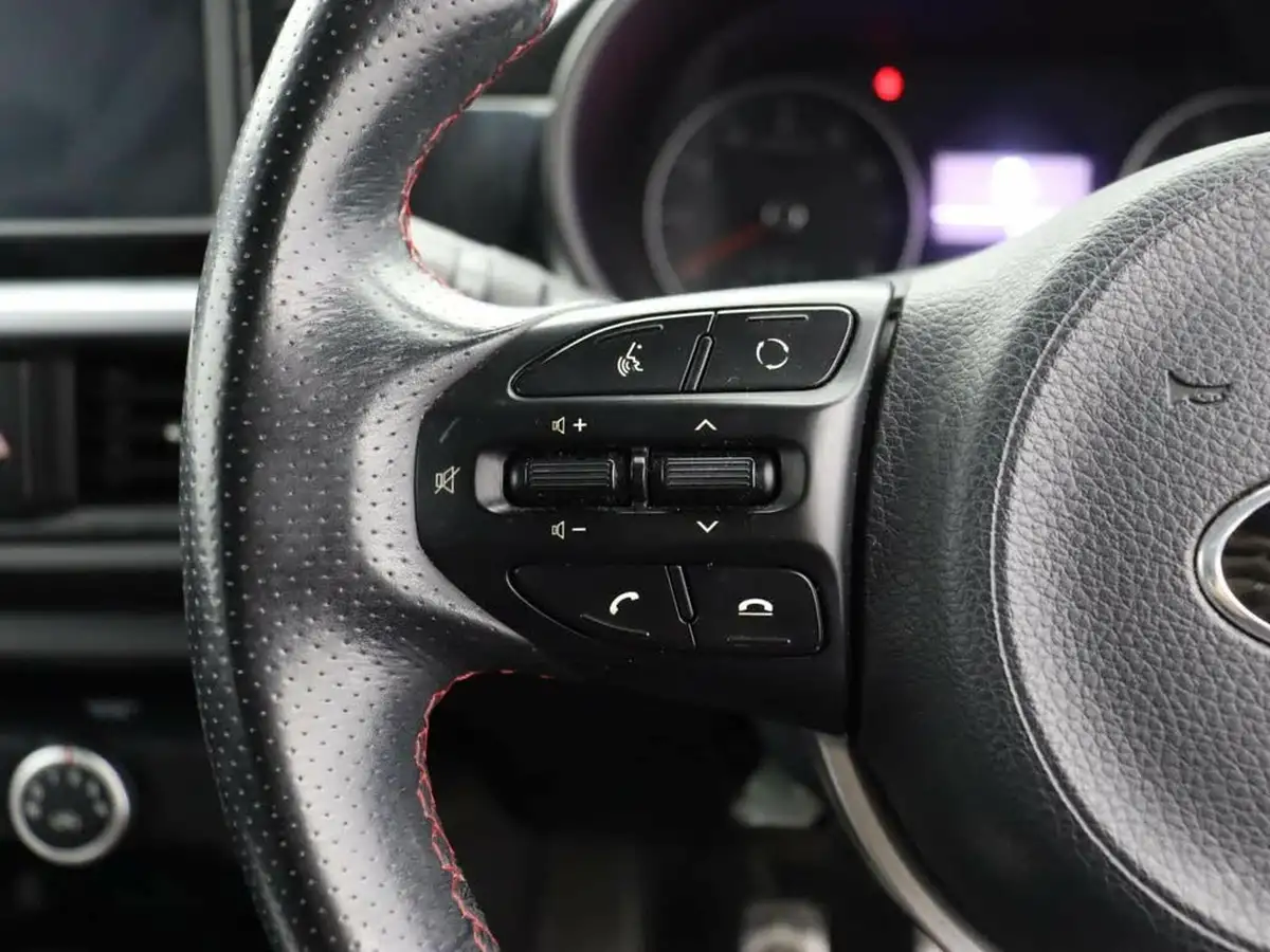 2019-kia-picanto-10-t-gdi-gt-line-big-30