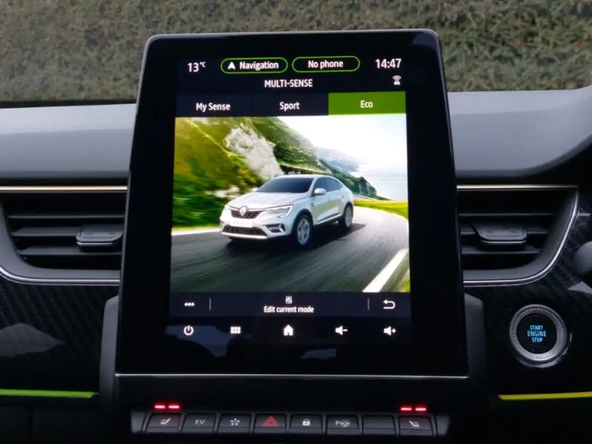 2023-renault-arkana-16-e-tech-engineered-big-14