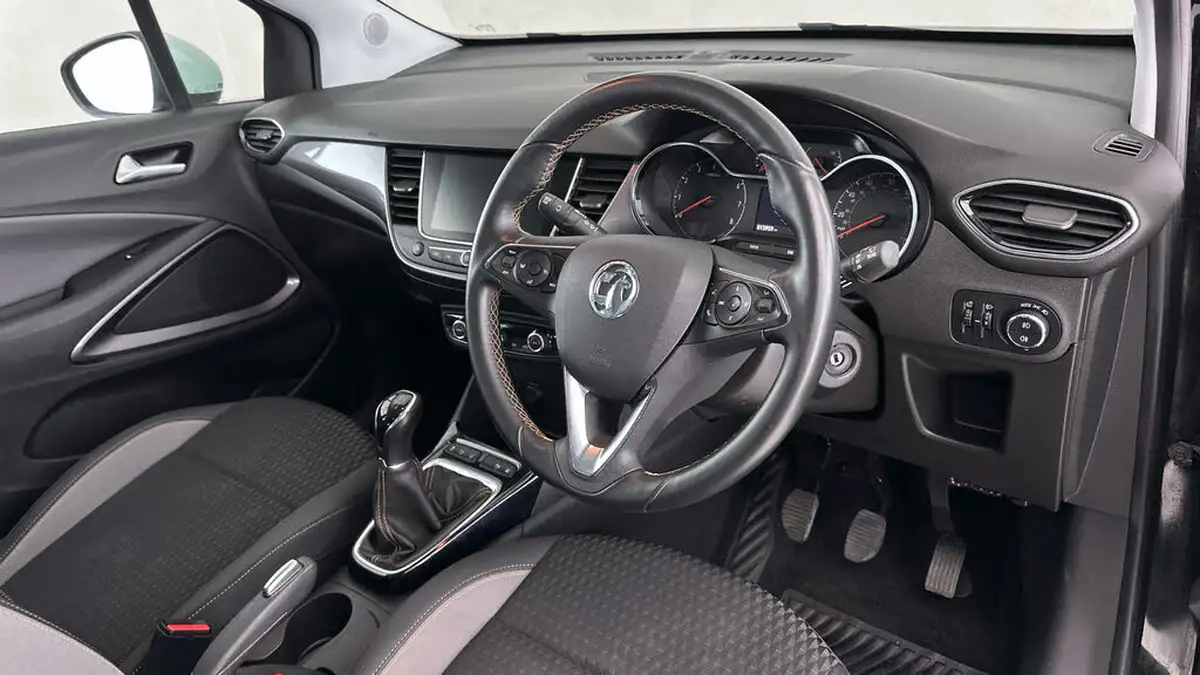 2019-vauxhall-crossland-x-12-elite-nav-83ps-big-11