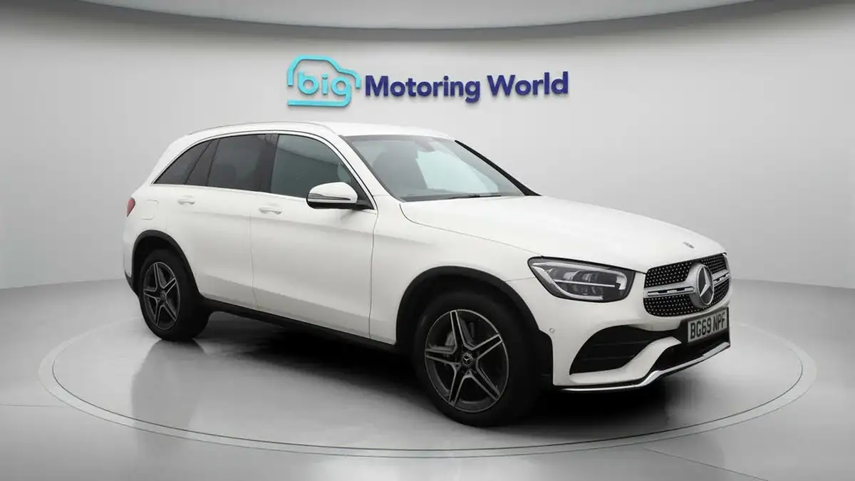 2019-mercedes-benz-glc-class-20d-glc220d-amg-line-station-wagon-5d-4matic-plus-big-1