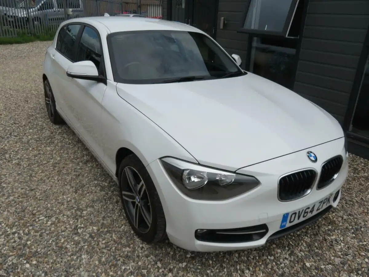 2014-bmw-1-series-20td-116d-sport-116bhp-ss-sports-hatch-5d-big-21
