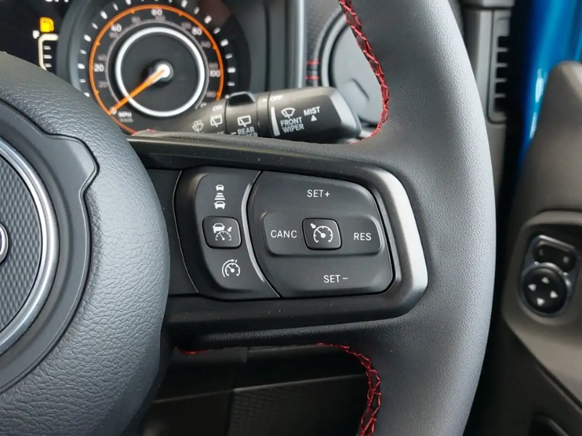 2025-jeep-wrangler-20-gme-rubicon-5d-big-17
