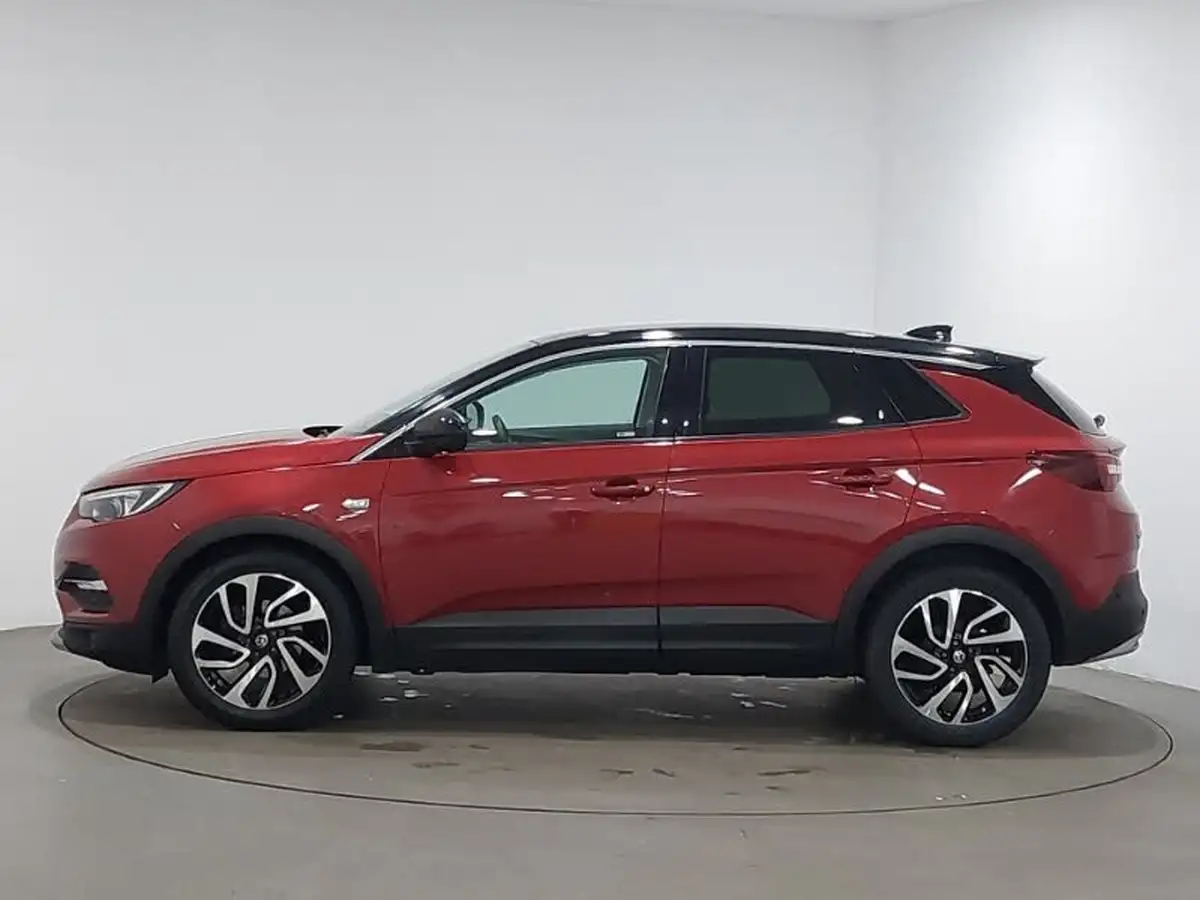 2019-vauxhall-grandland-x-12-elite-nav-ss-big-3