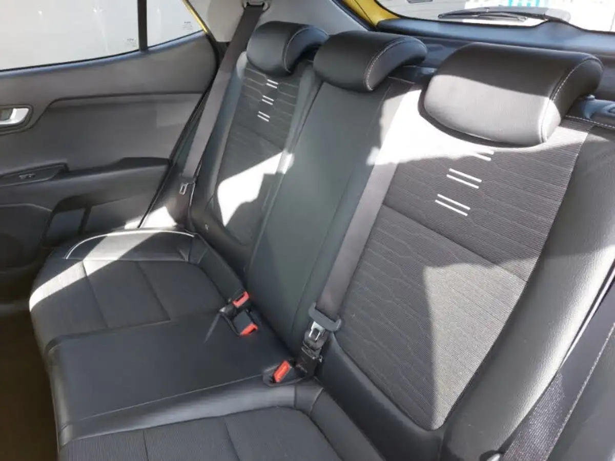 2021-kia-stonic-10-t-gdi-connect-dct-big-5