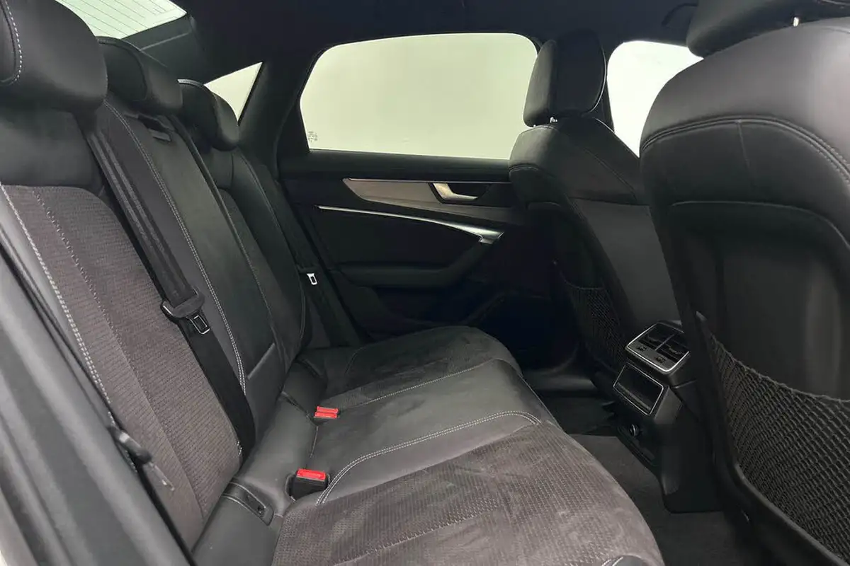 2020-audi-a6-saloon-20-40-tdi-black-edition-big-16