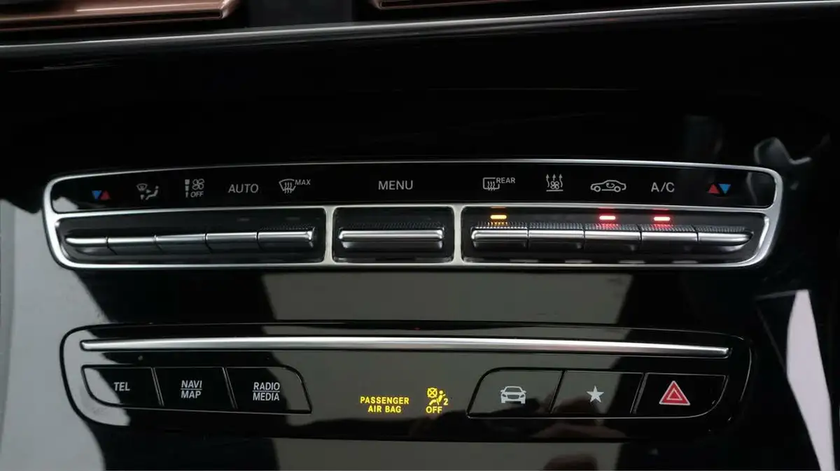 2022-mercedes-benz-eqc-e-eqc-400-amg-line-premium-plus-big-12