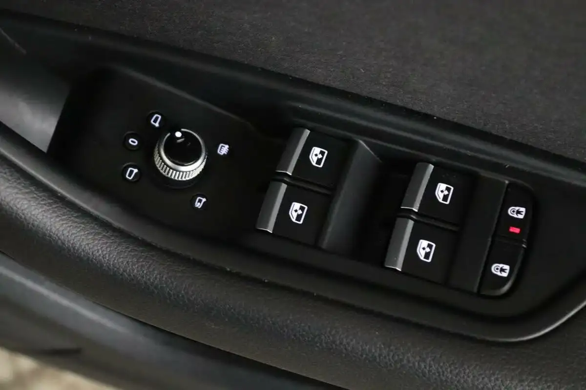 2021-audi-a4-20-35-tfsi-technik-s-tronic-big-16
