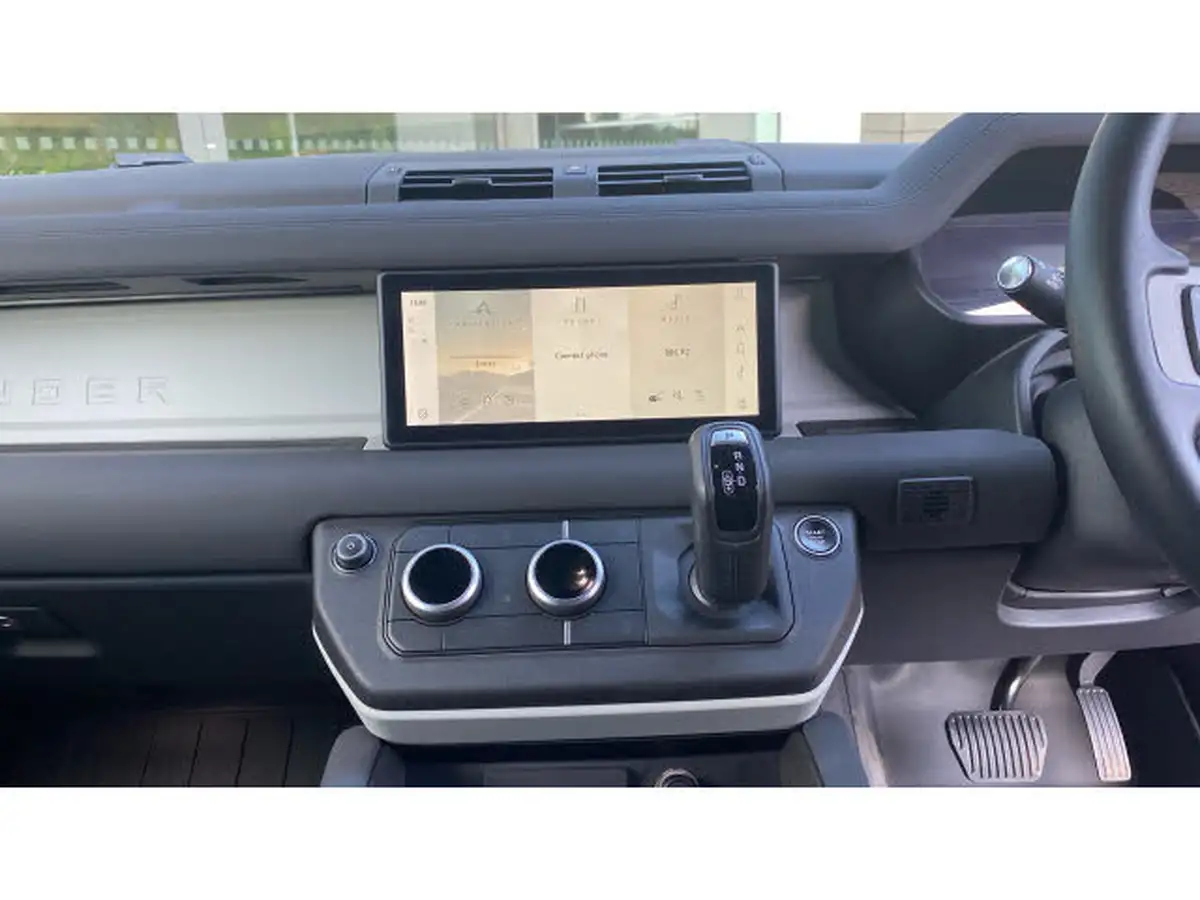 2023-land-rover-90-defender-30-d250-hard-top-se-90-2997cc-big-13