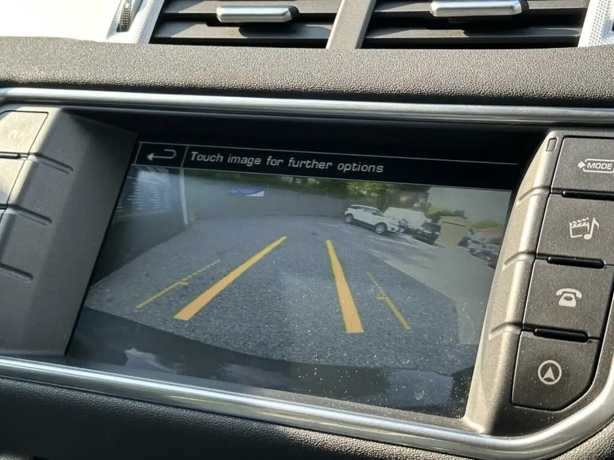 2015-land-rover-range-rover-evoque-20td4-hse-dynamic-ss-hatchback-5d-auto-big-20