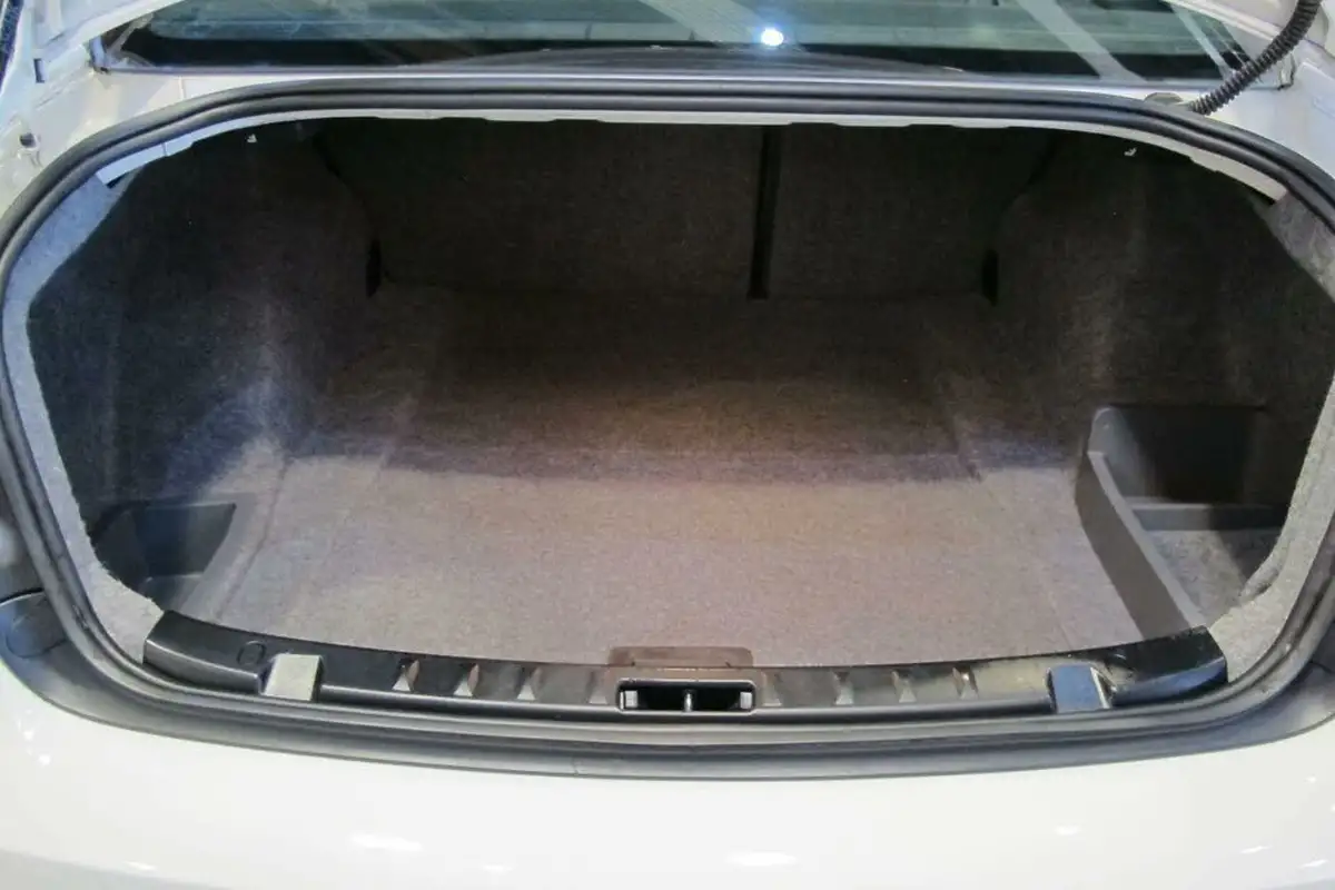 2011-bmw-3-series-20-320i-se-coupe-2d-1995cc-big-12