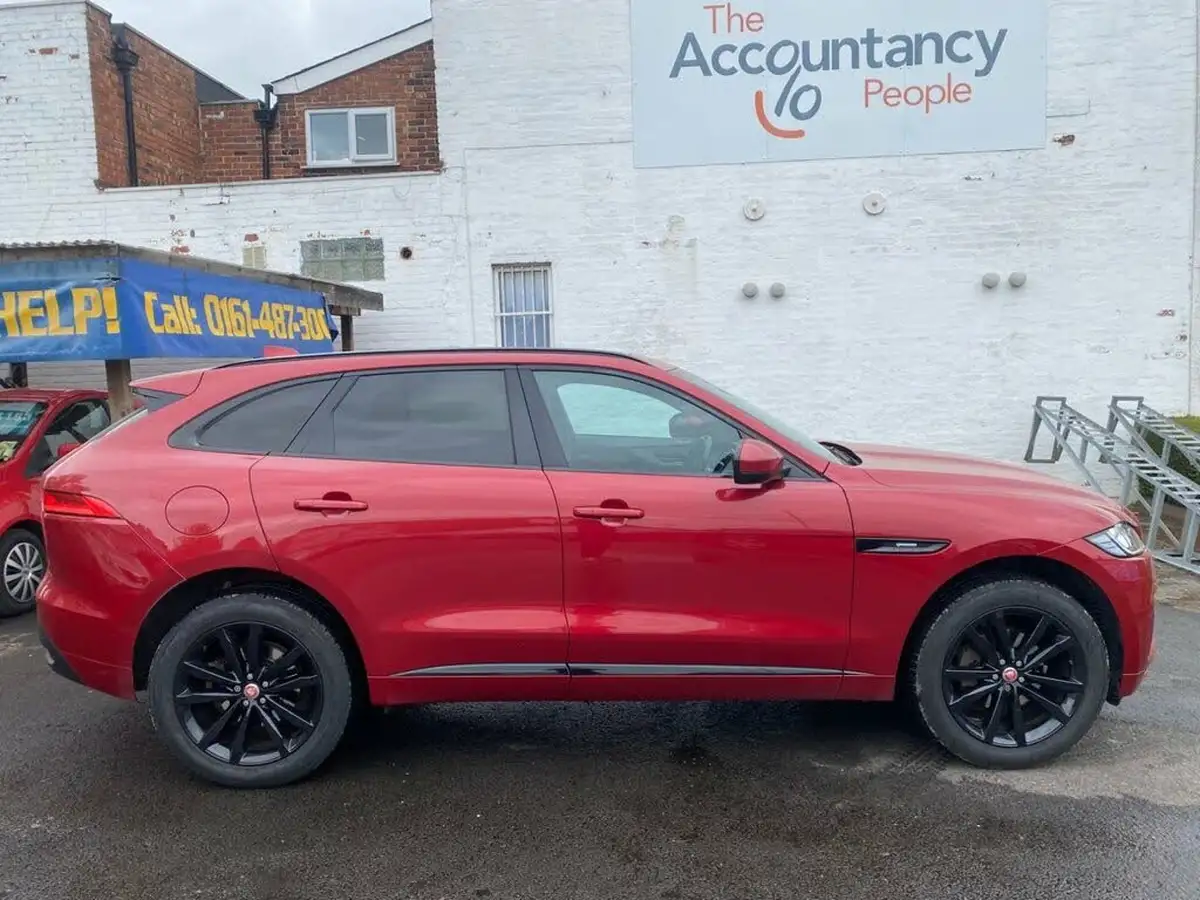 2016-jaguar-f-pace-20-i4d-r-sport-awd-auto-big-14