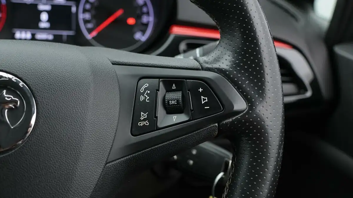 2019-vauxhall-corsa-14i-sri-vx-line-nav-black-90ps-5d-big-22