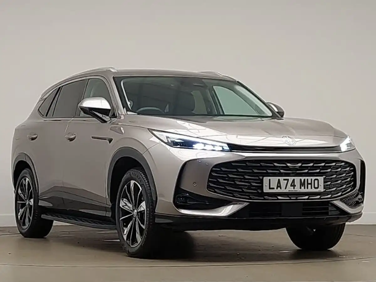 2024-mg-hs-15t-gdi-trophy-273ps-plug-in-hybrid-1496cc-auto-big-0