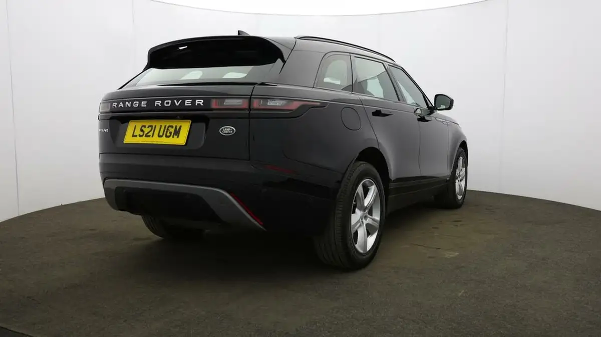 2021-land-rover-range-rover-velar-20-d200-velar-big-58