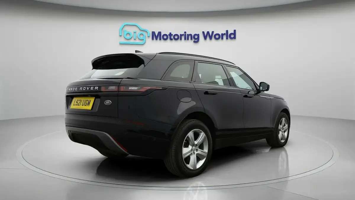 2021-land-rover-range-rover-velar-20-d200-velar-big-6