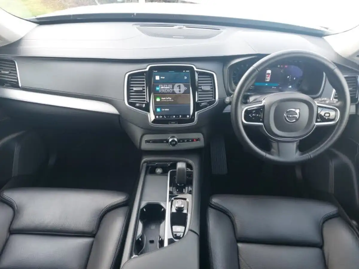 2024-volvo-xc90-20-b5-plus-big-2