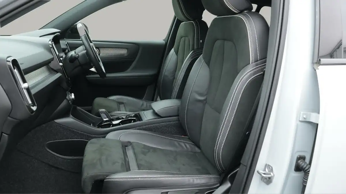 2021-volvo-xc40-15-t3-r-design-161bhp-auto-big-14