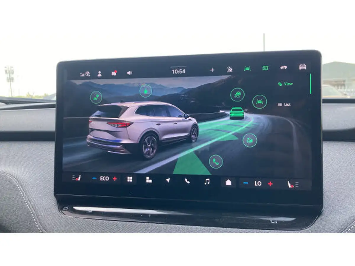 2025-skoda-enyaq-e-85-edition-82-kwh-station-wagon-big-29