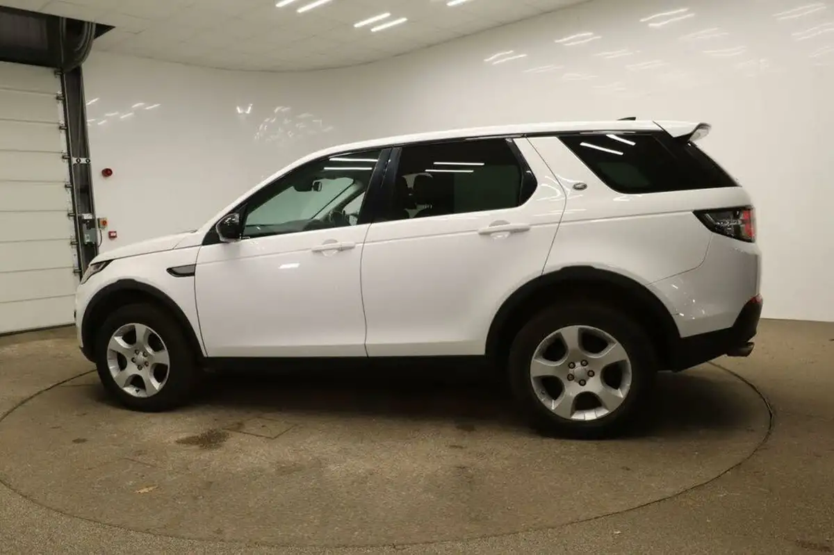 2017-land-rover-discovery-sport-20td4-pure-edition-big-8