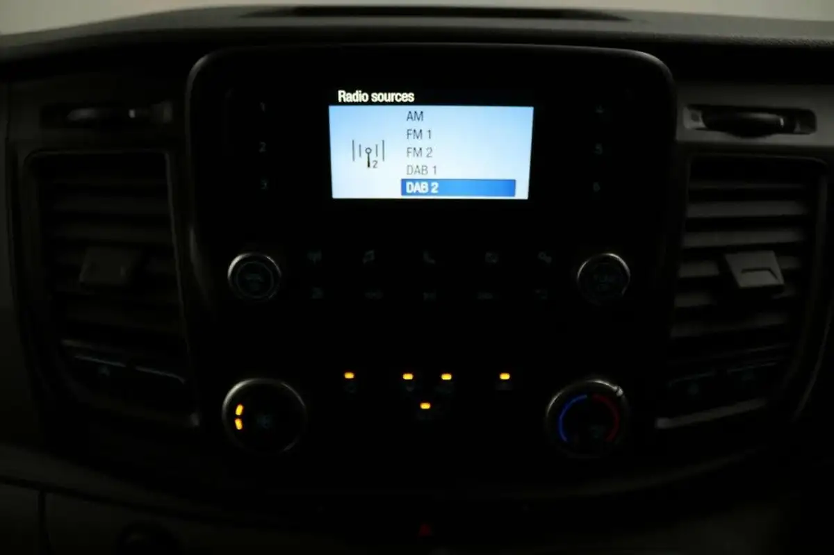2022-ford-transit-big-43