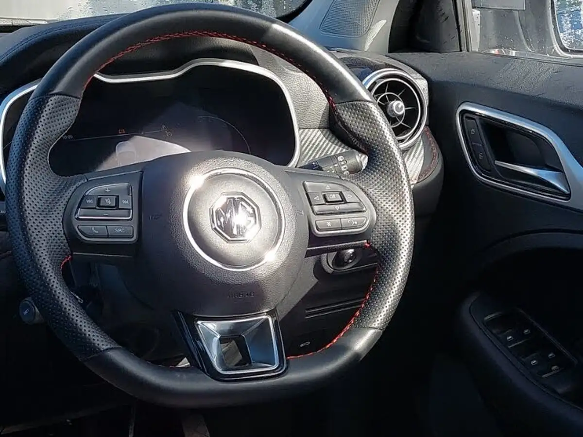 2024-mg-zs-suv-10t-gdi-exclusive-auto-big-9