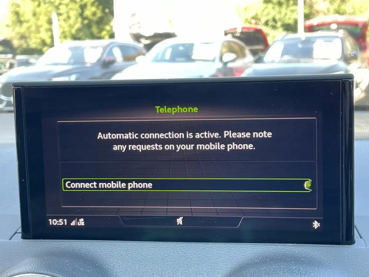 2022-audi-q2-15-35-tfsi-s-line-tronic-big-28