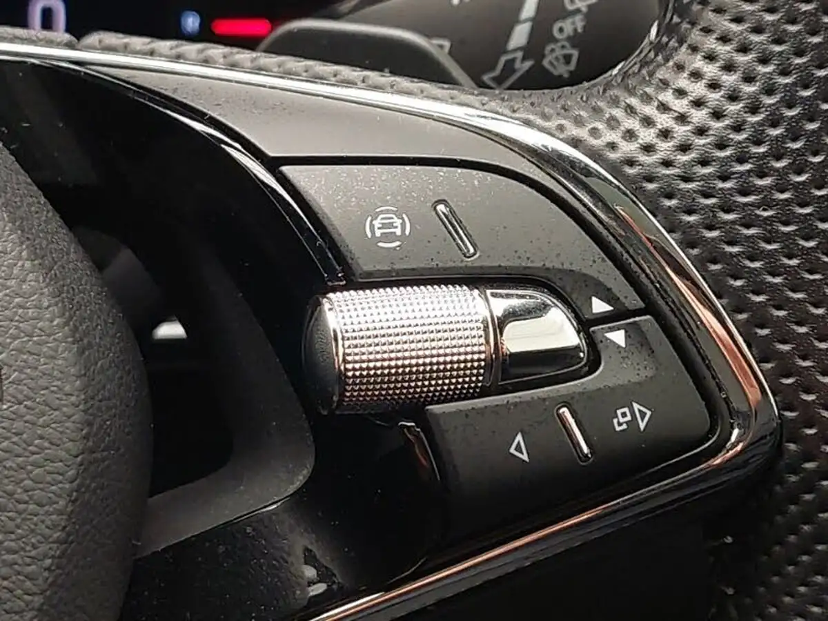 2022-skoda-karoq-15-tsi-sportline-dsg-big-18