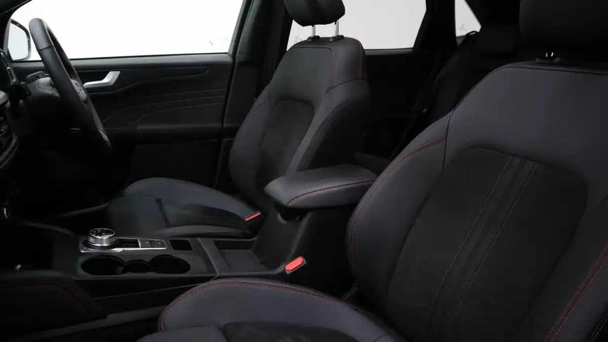2024-ford-kuga-25t-st-line-x-183ps-awd-fhev-big-8