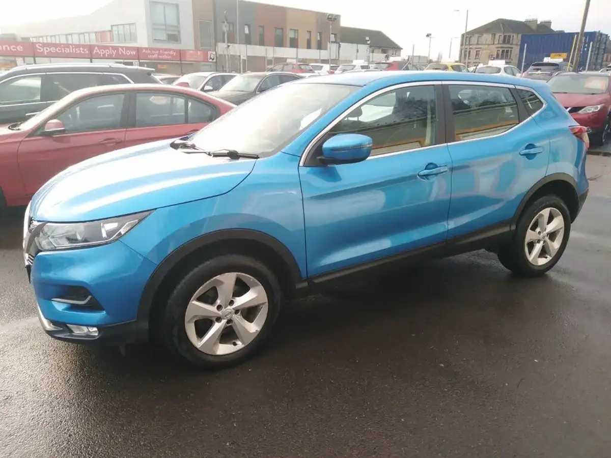 2017-nissan-qashqai-15dci-acenta-big-4